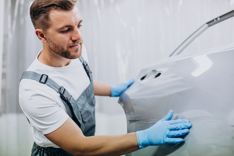 Why Bird Droppings Make Car Paint Repairs More Urgent in Summer?